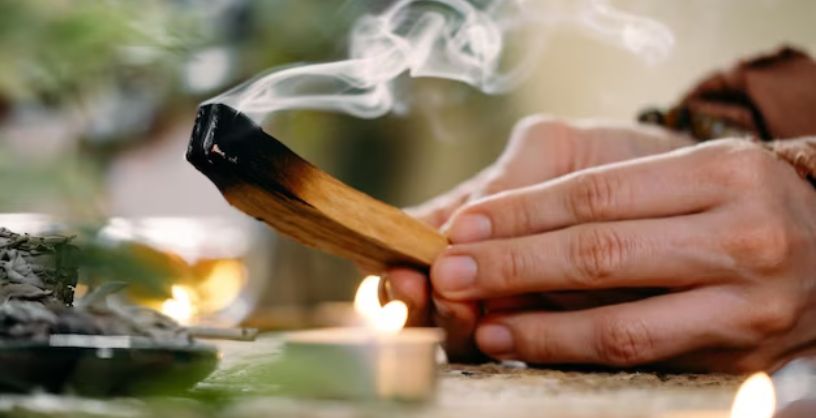 Как жечь щепки Palo Santo для окуривания